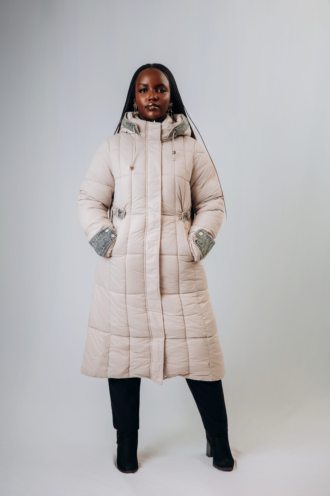 Frostline Longcoat in Cream White