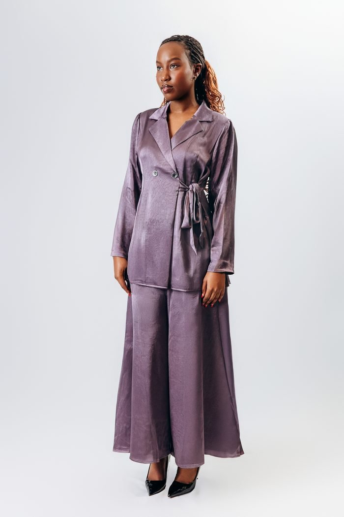 LuxeHarmony Set in Dark Grey